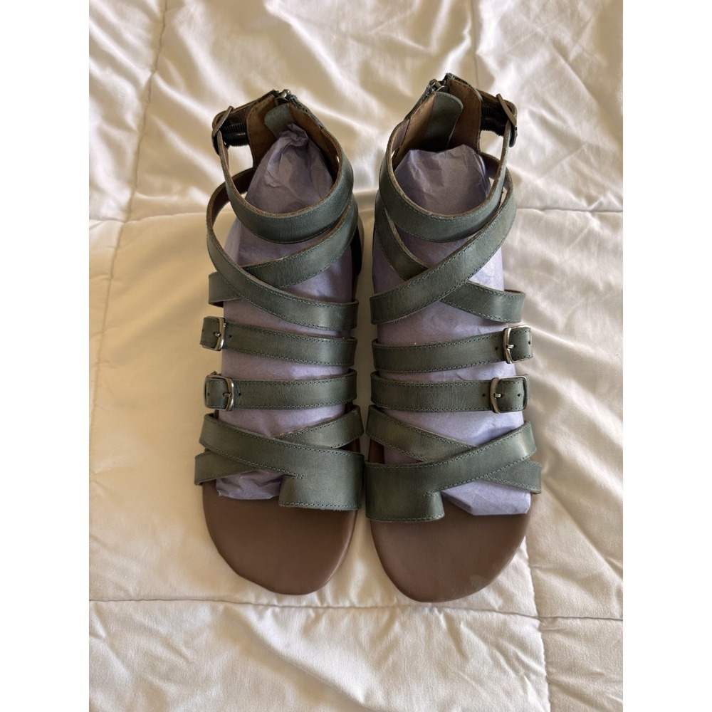 New Sandal Named Blair By Naughty Monkey Sz 10 Multi Strap Teal Adjustable NWOB - Picture 7 of 8